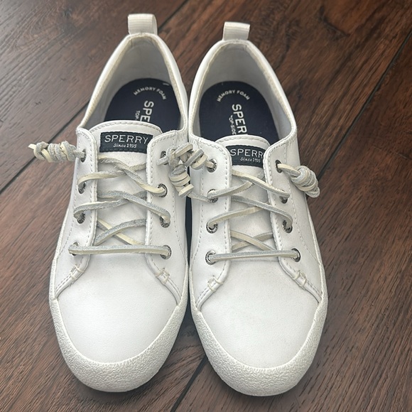 New — Sperry leather top shoes—-size 7 - Picture 7 of 8